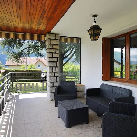 Charming House With Great Views Holiday home
