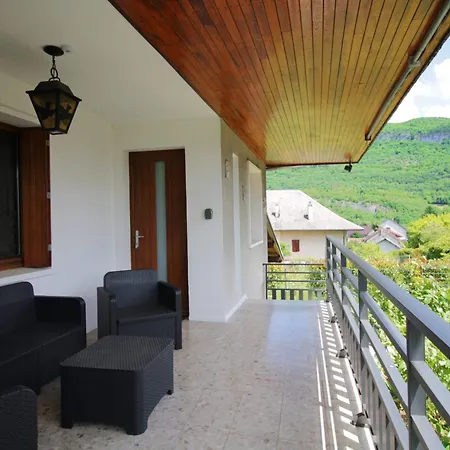 Charming House With Great Views Holiday home Brison-Saint-Innocent