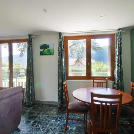 Charming House With Great Views Сasa de vacaciones Brison-Saint-Innocent